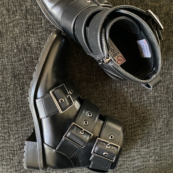 Blondo camila waterproof bootie Clearance